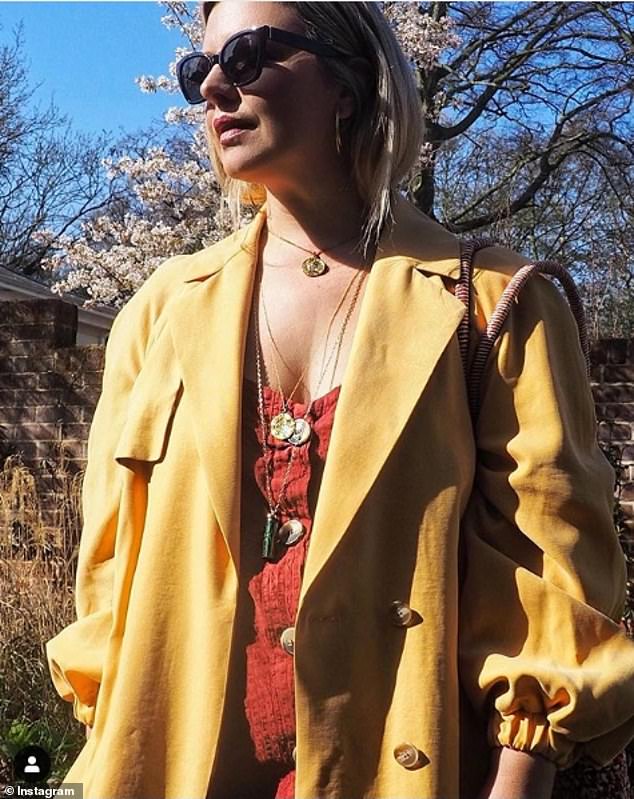 Bloggers love this £169 yellow trench from John Lewis | Daily Mail Online