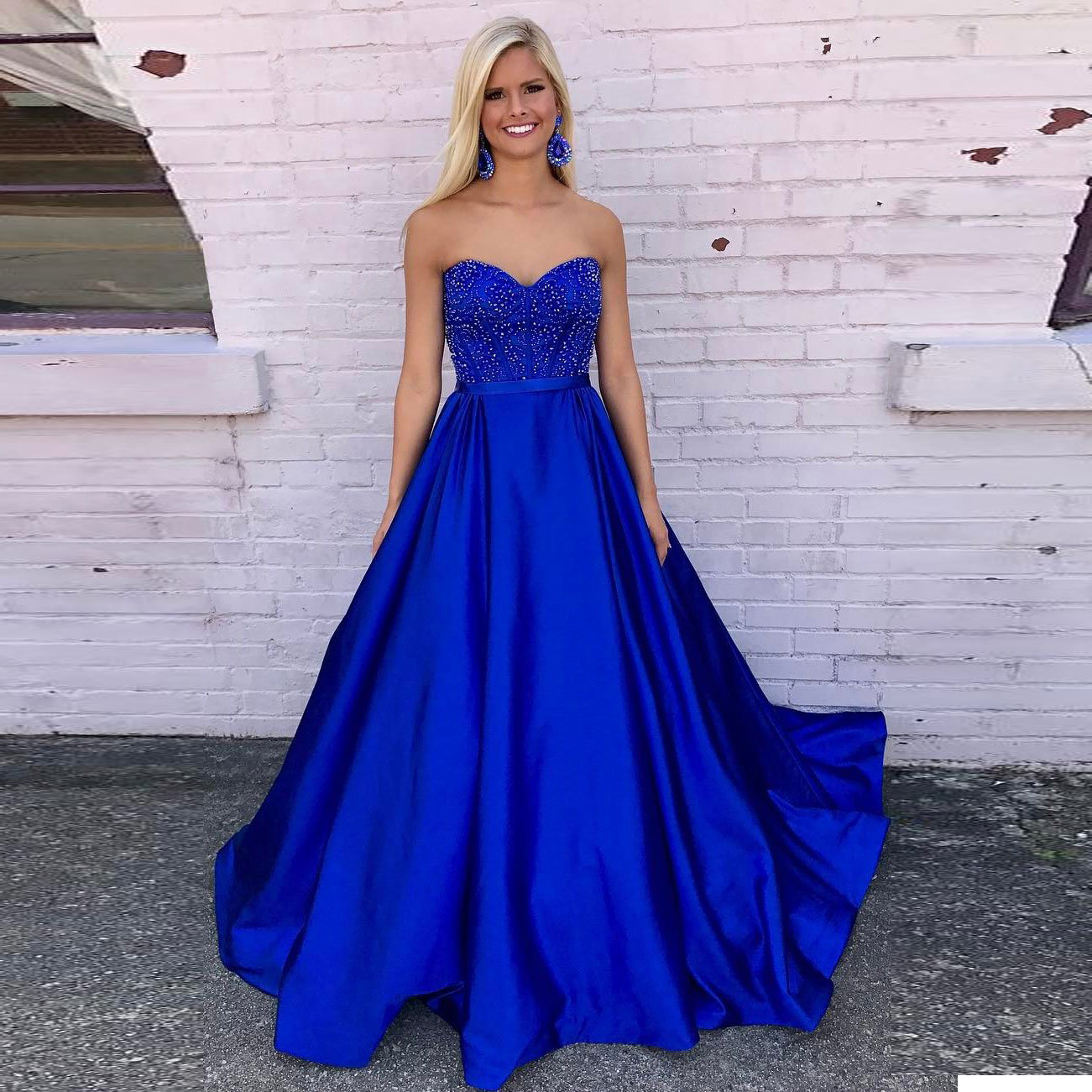 Elegant Sweetheart Royal Blue Prom Dress,A Line Formal Gown With Beaded